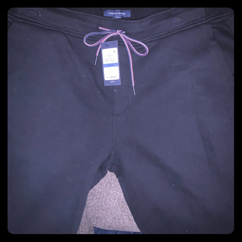 TOMMY HILFIGER SWEATPANTS BRAND NEW